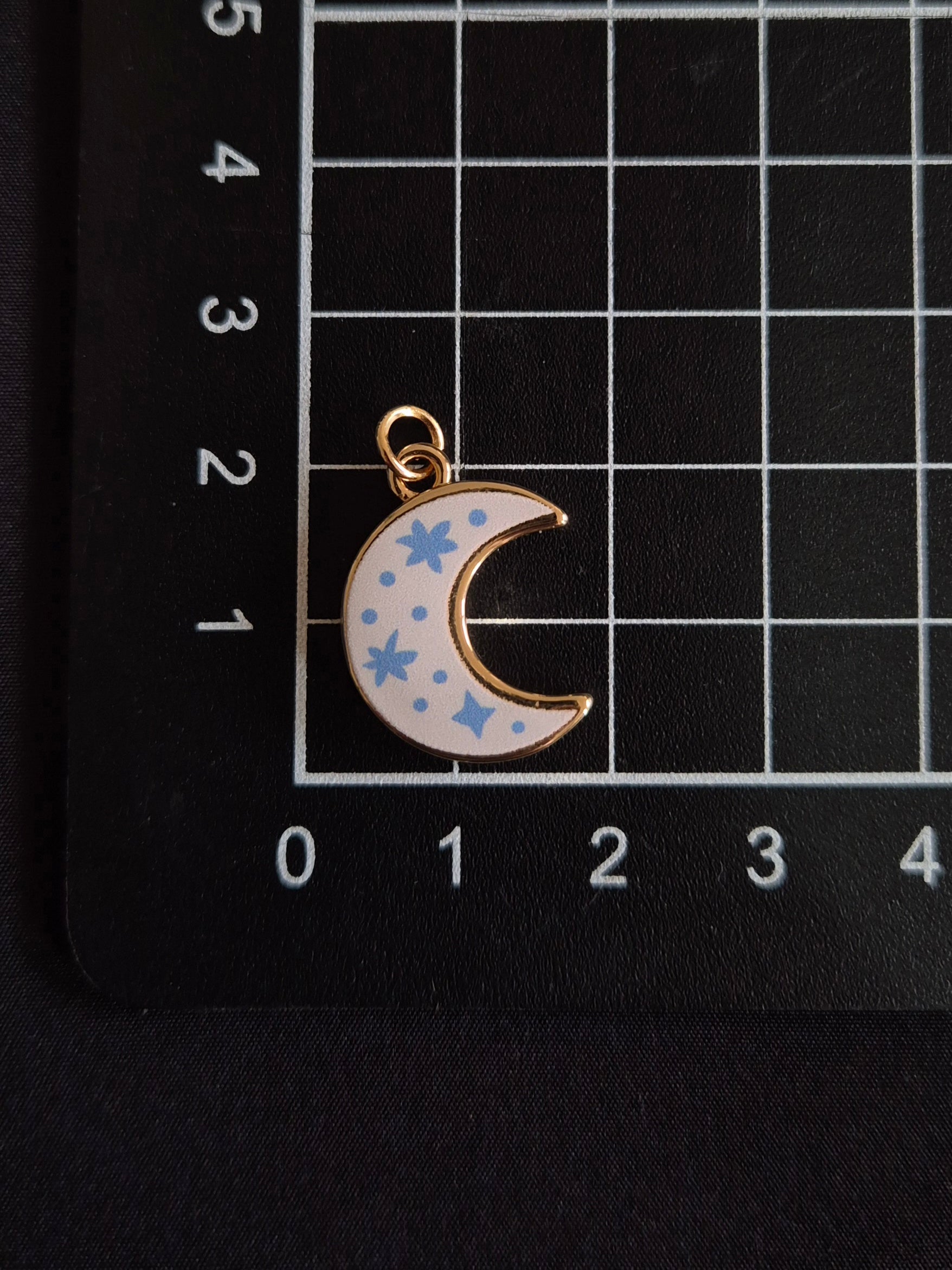 Crescent moon