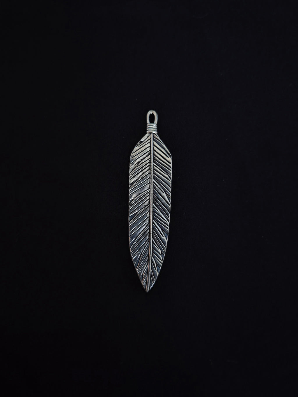 Feather (large)